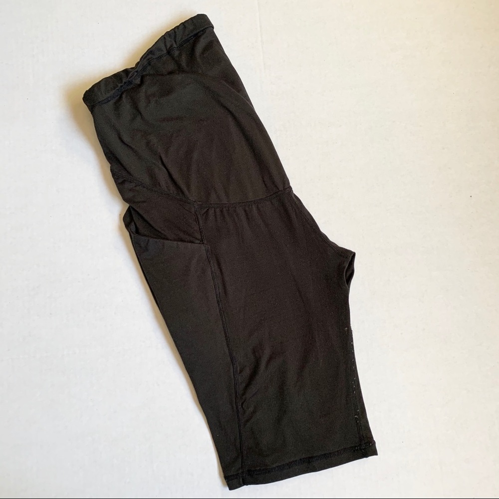 Maternity Yoga Shorts Black L